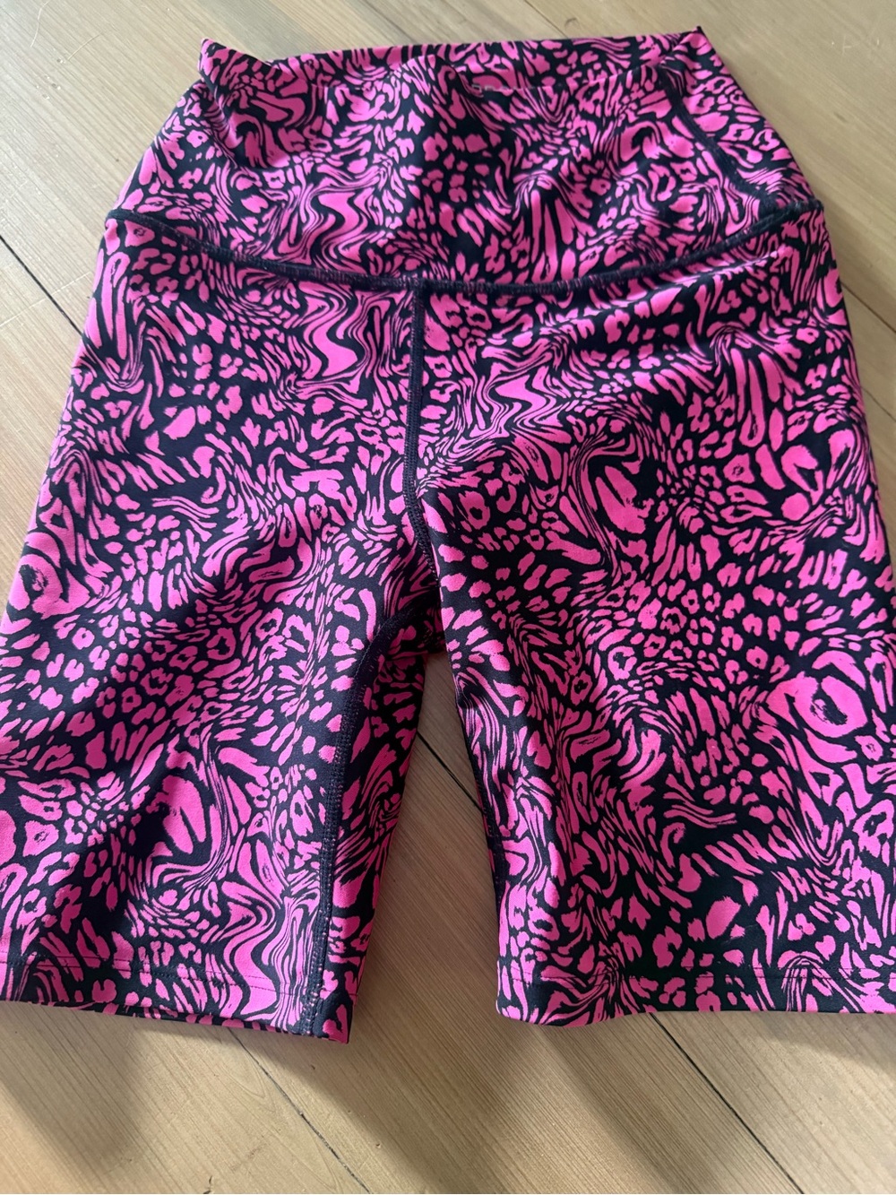 Carbon38 Hot Pink & Black High-Rise Athletic Bike Shorts